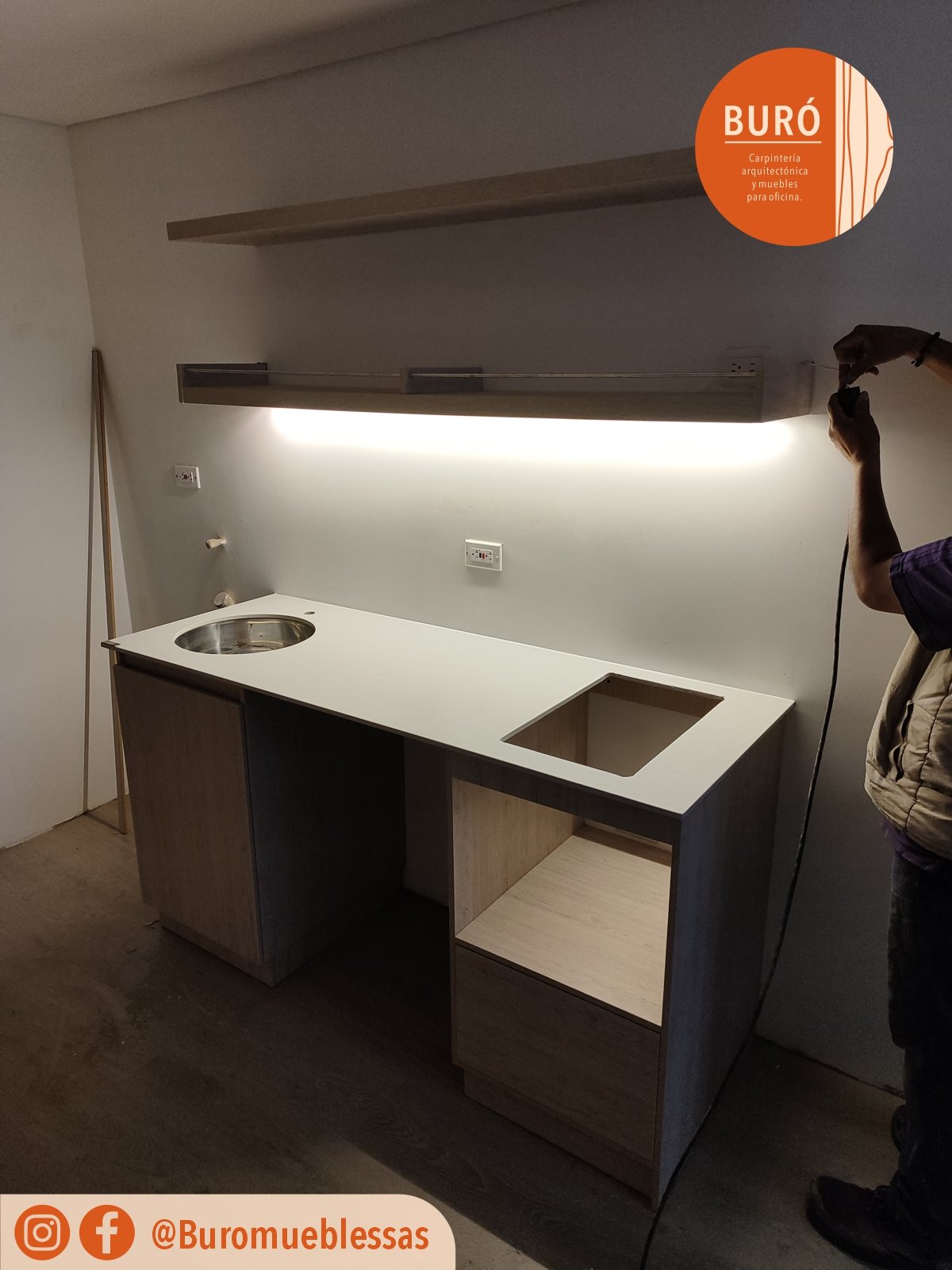 Cocina Apartaestudio 1.1.jpg